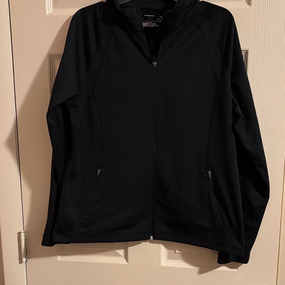 Tek Gear women’s Black Windbreaker Jacket